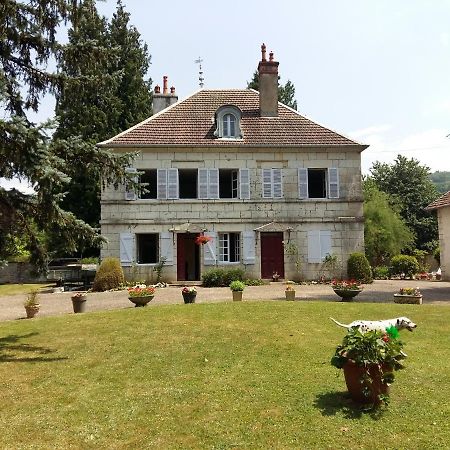 Maison De Caractere La Chapelle-sur-Furieuse المظهر الخارجي الصورة